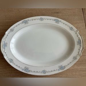 Style House Serving Plate